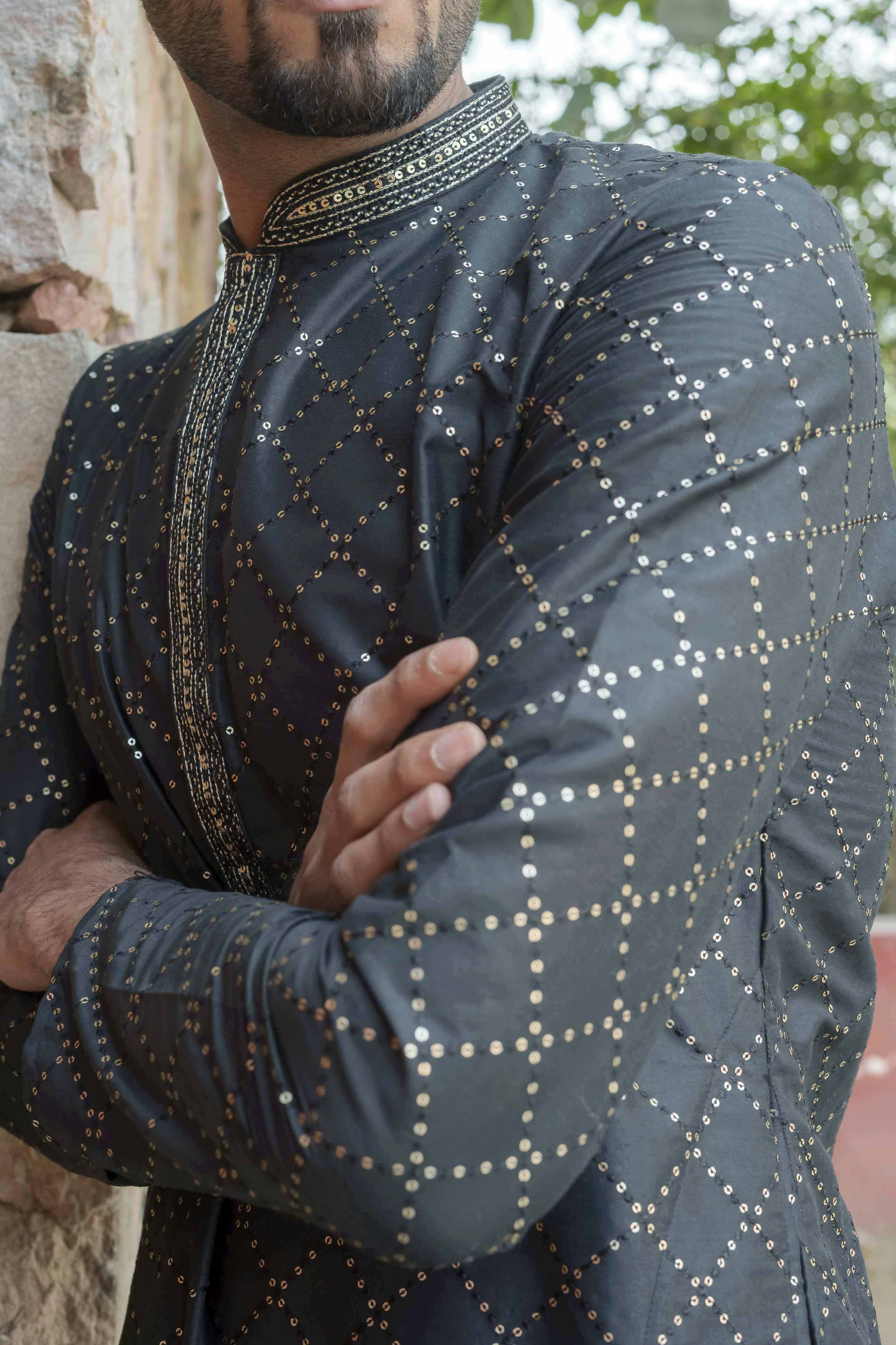 Geometric Sequence Black Kurta