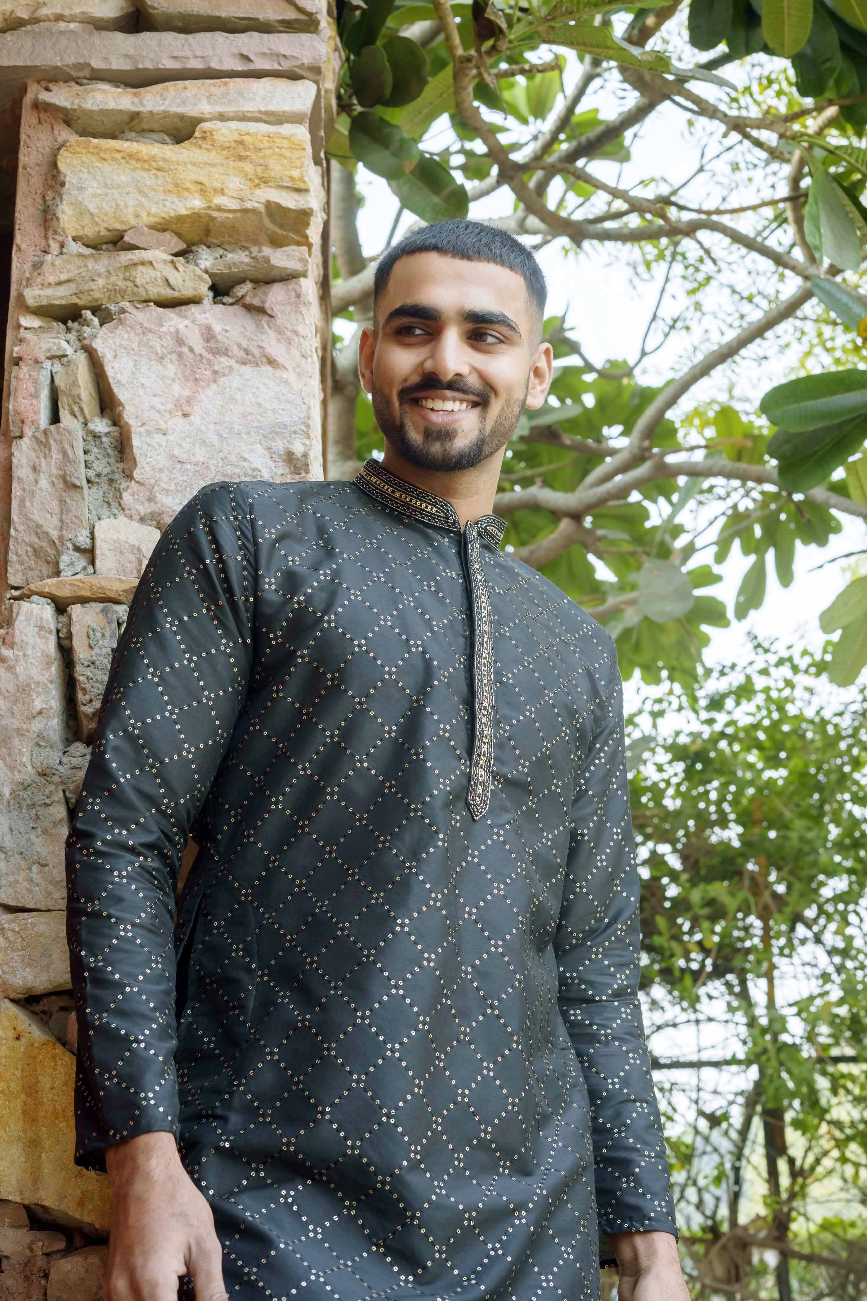 Geometric Sequence Black Kurta