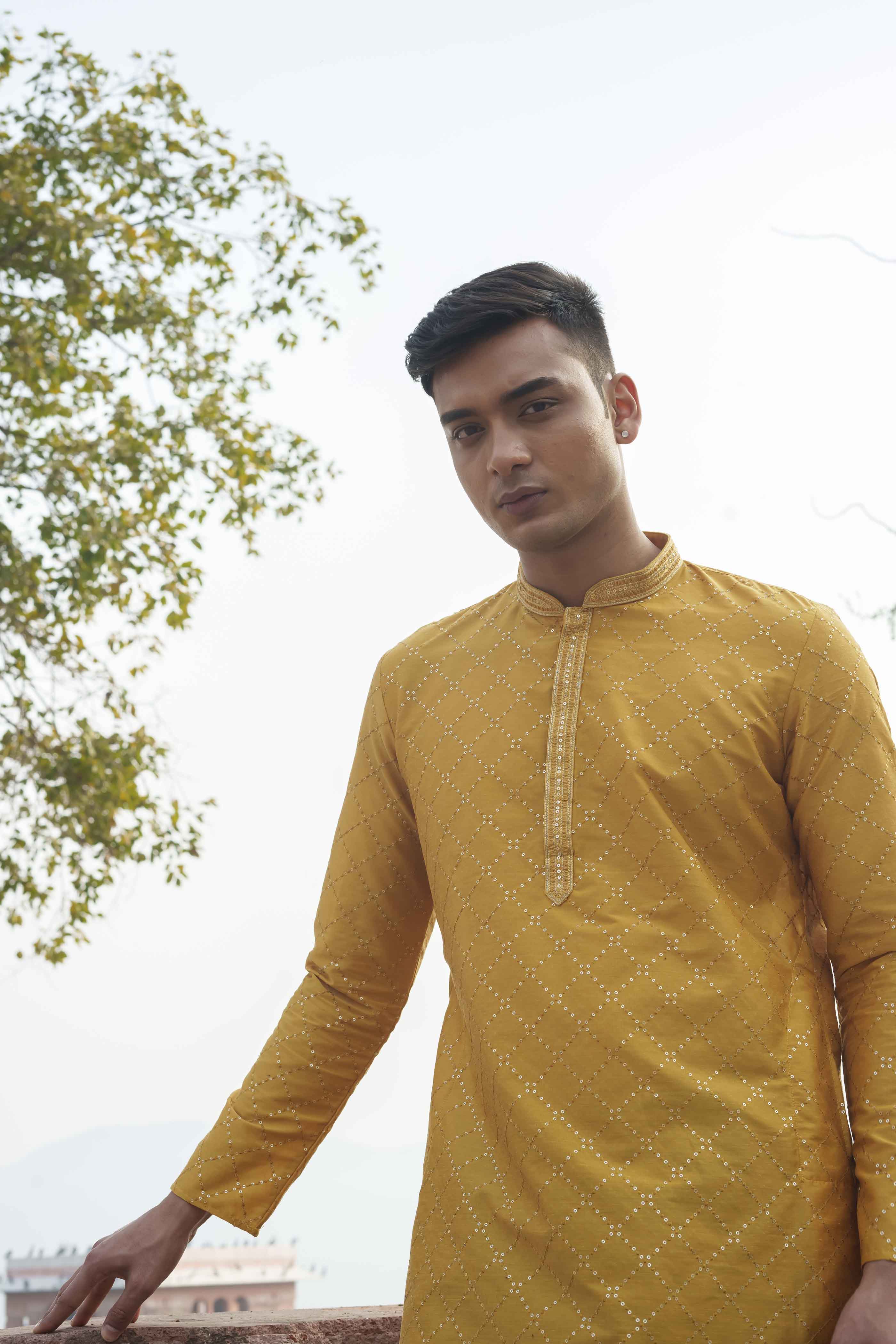 Geometric Sequence Yellow Kurta