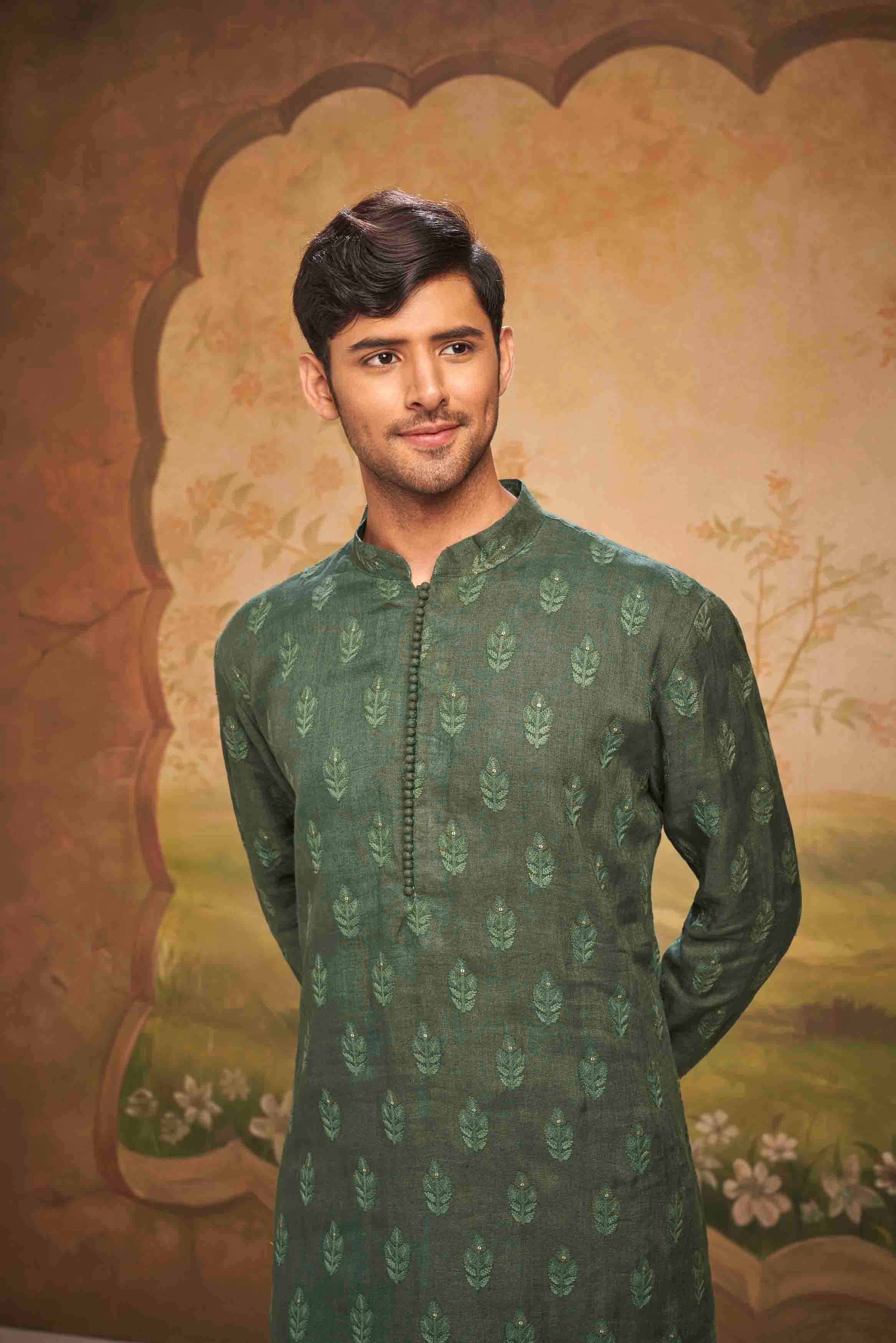 Bottle Green Linen Kurta with Ethnic Motifs