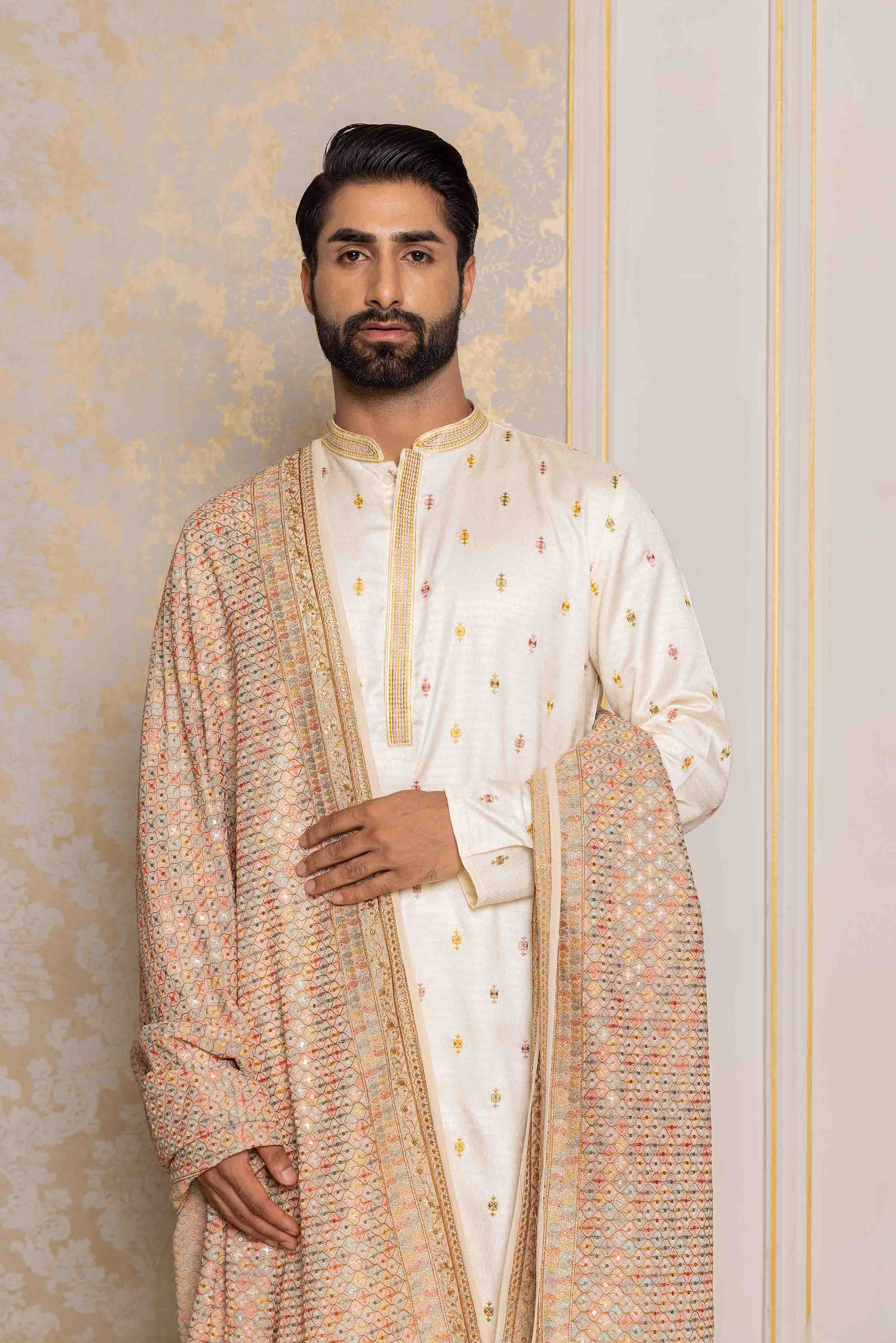 Cream Viscose Kurta with Multicolour Embroidery