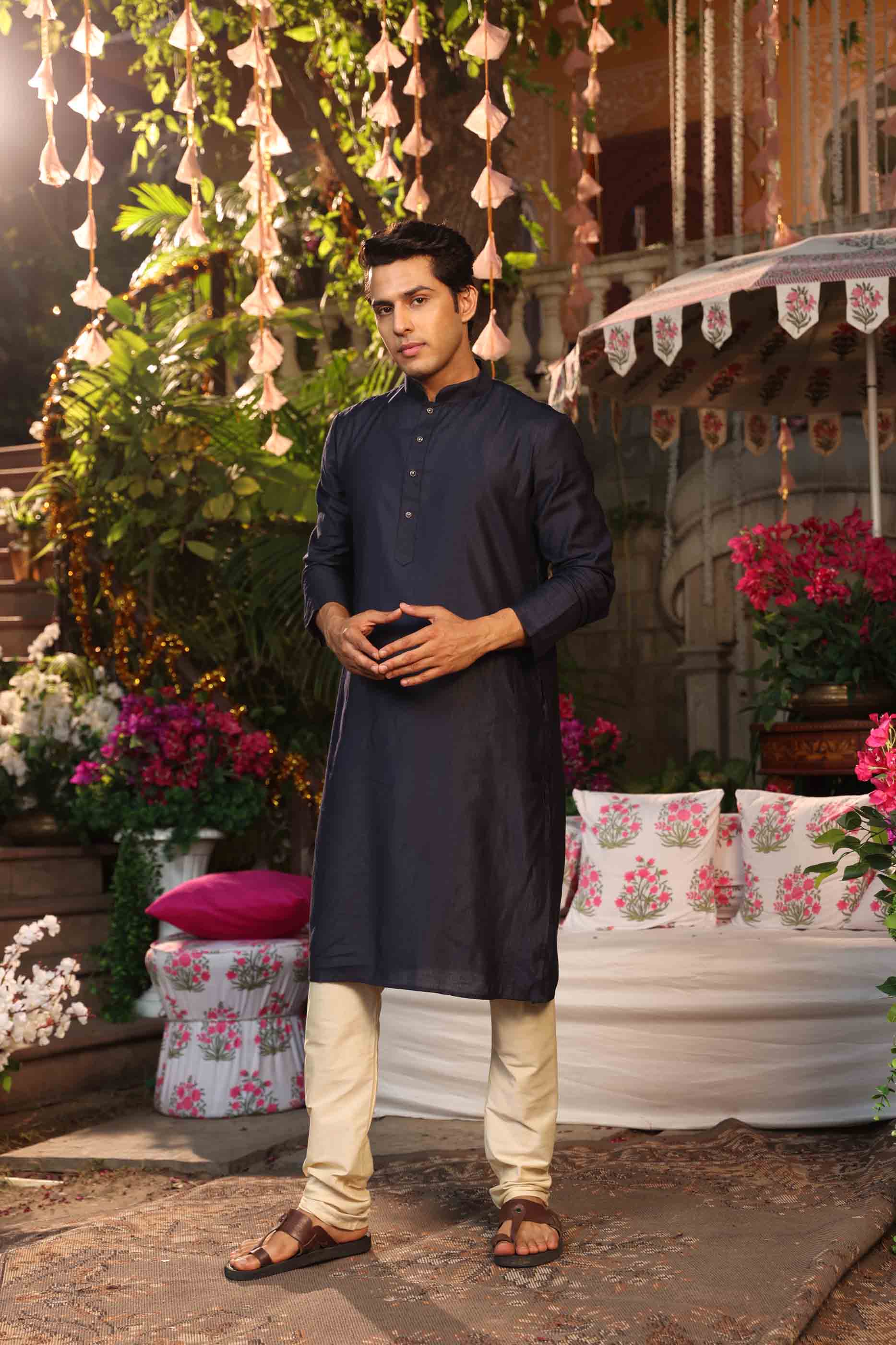 Navy Blue Viscose Solid Kurta
