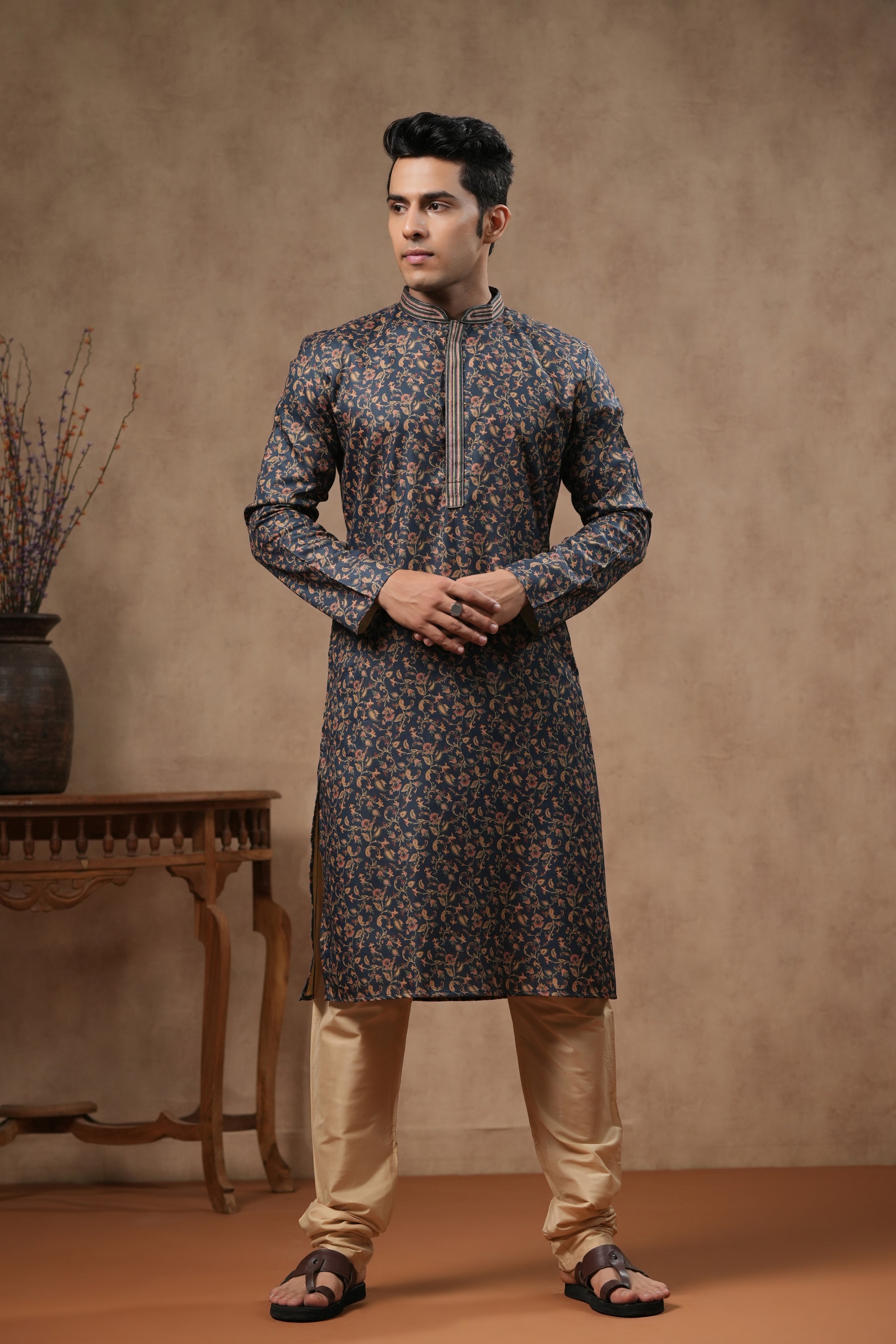 Navy Blue Floral Printed Kurta