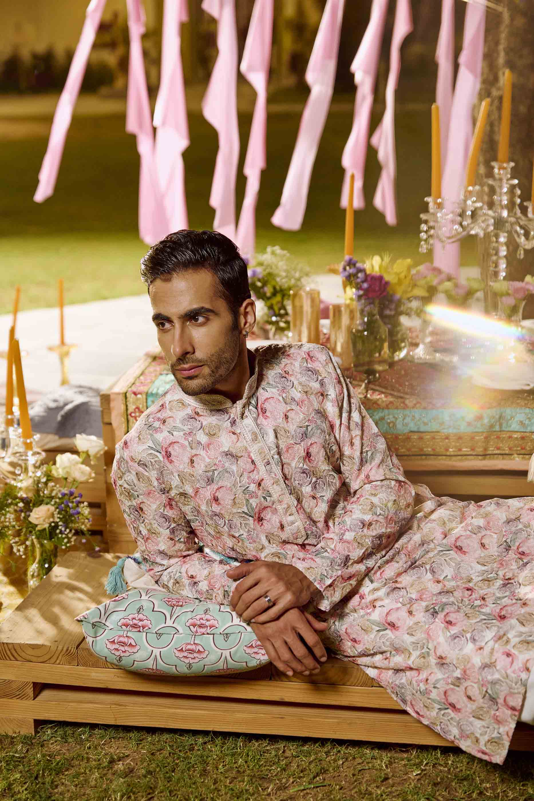 Pink Floral Printed Chikanakari Kurta