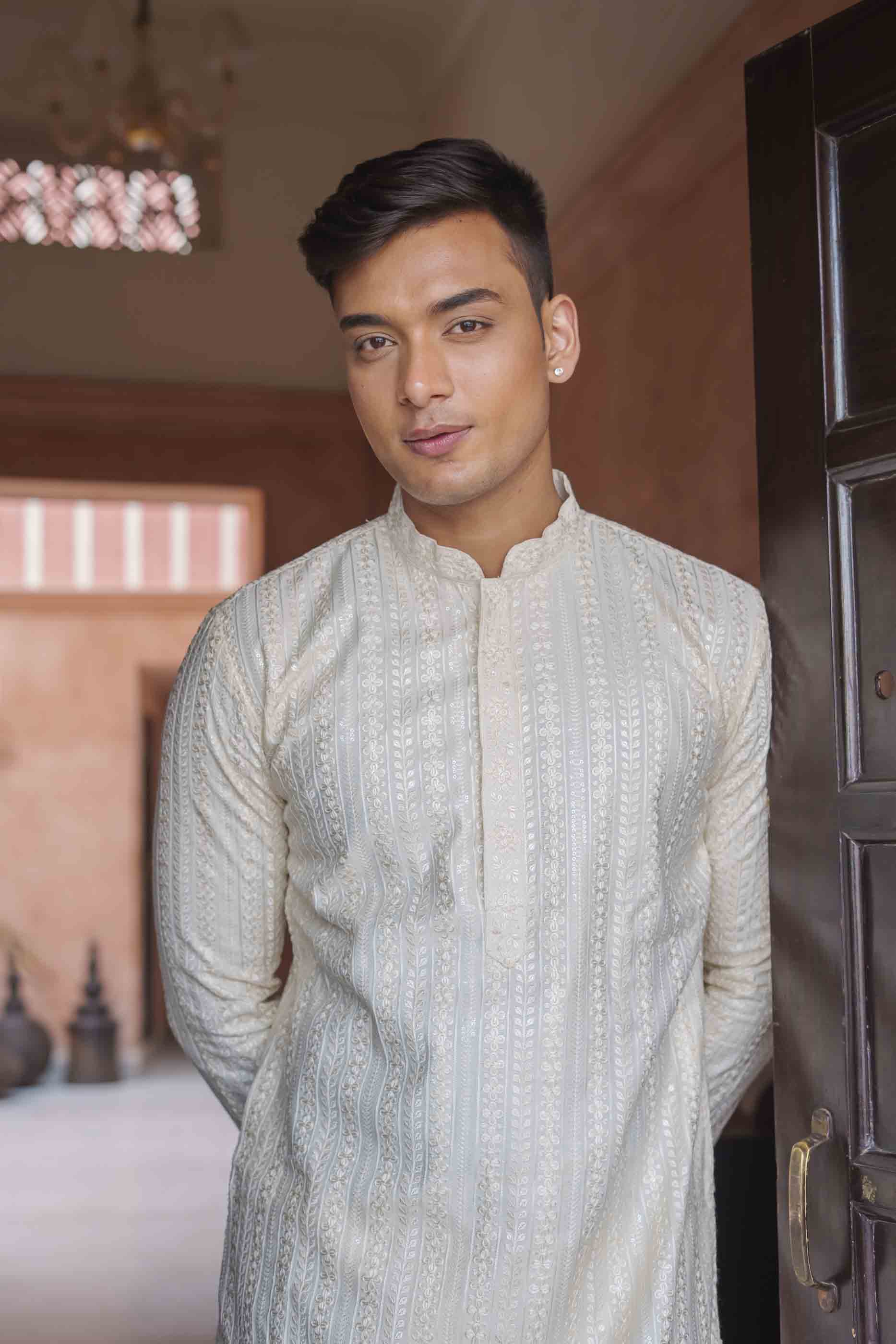 Cream floral Embroidered Kurta with sequence